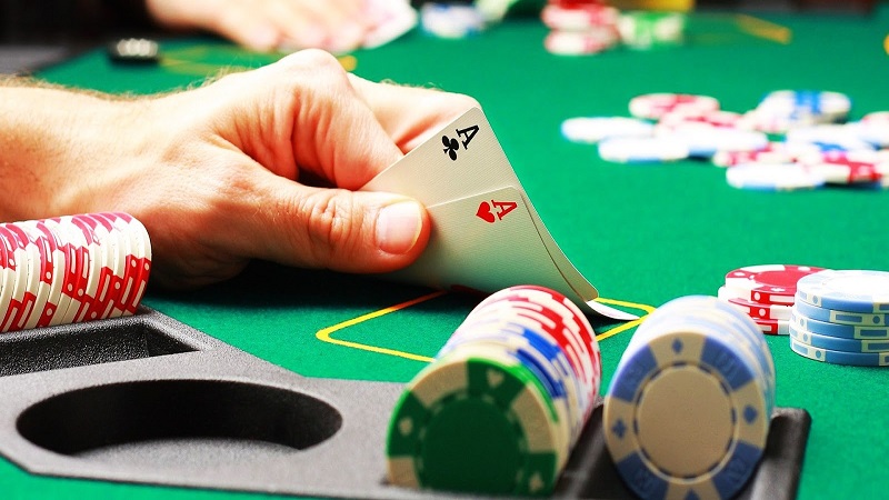 Học chơi game bai doi thuong poker từ lý thuyết